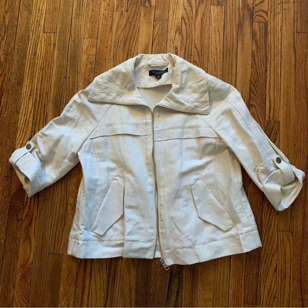 Ann Taylor White Cropped Zip Front Jacket